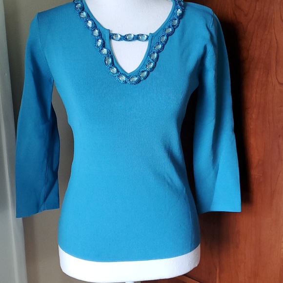 Joseph Sweaters - Joseph A. Sweater light weight with detailed